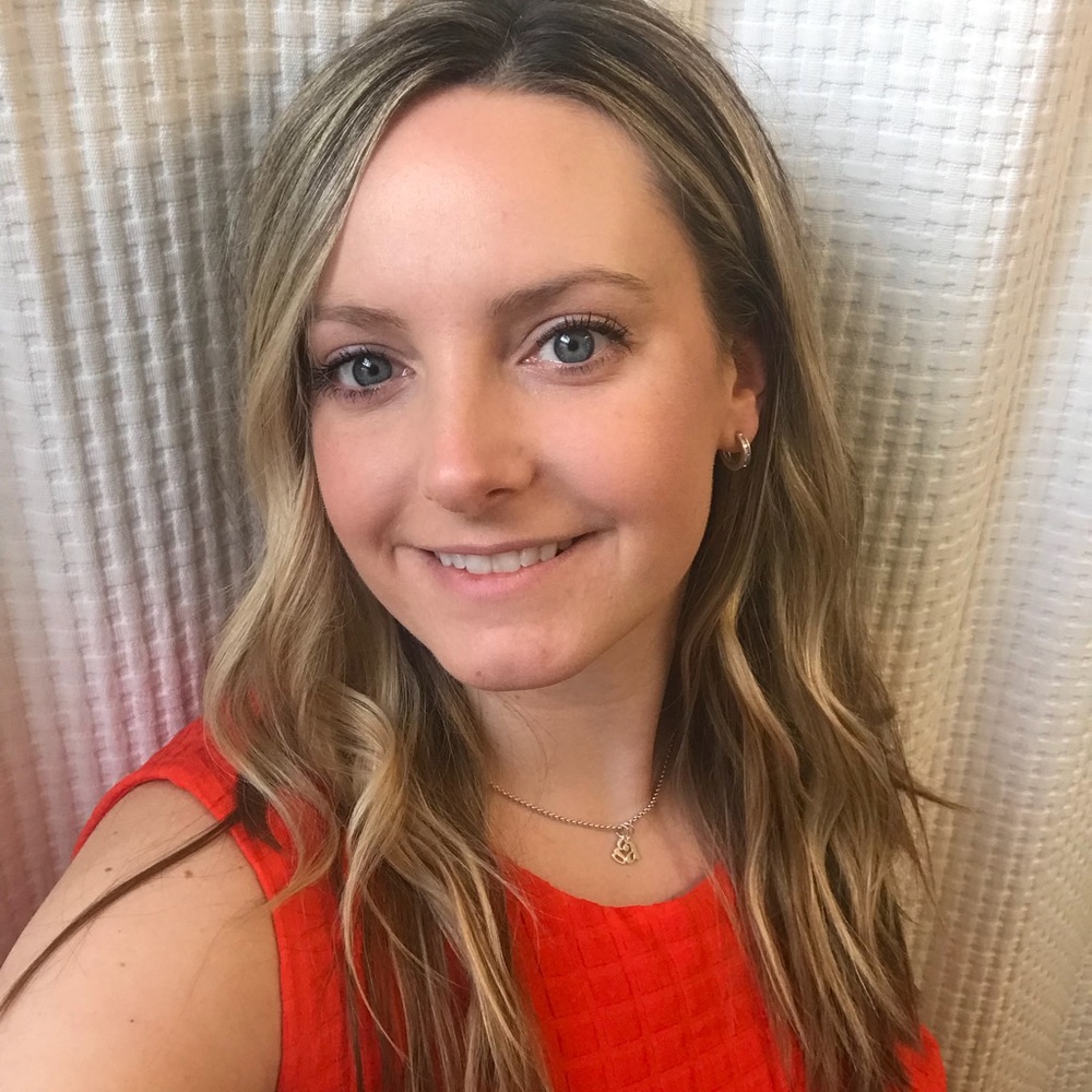 Meet your Posher, Lauren